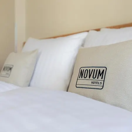 Hotel Novum Gates Charlottenburg 3*