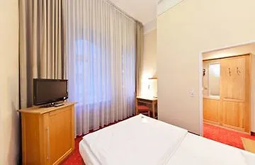 Novum Gates Charlottenburg 酒店 3*