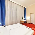 Novum Gates Charlottenburg 酒店 3*