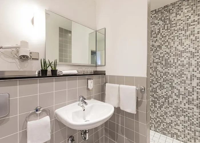 Novum Gates Charlottenburg 호텔 3*